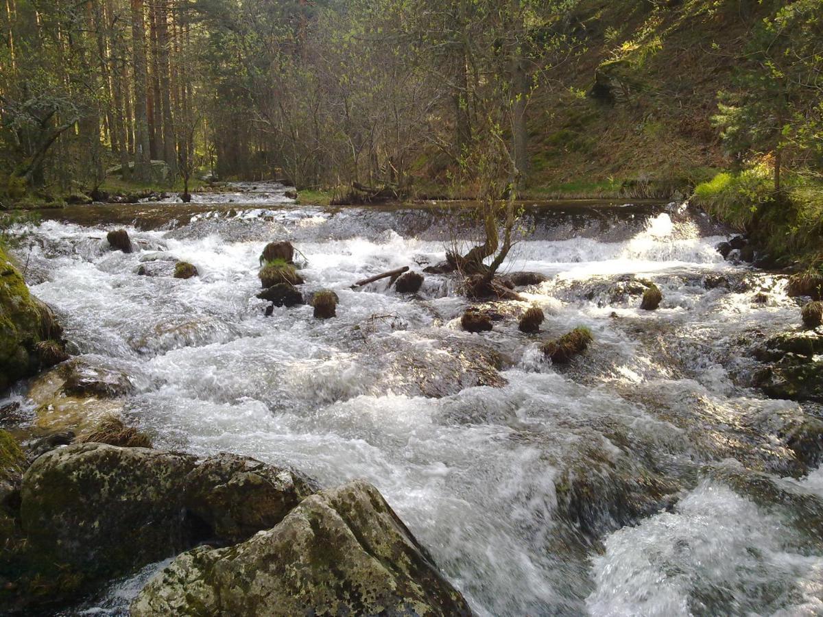 La Hijuela Villa Navafría Exteriör bild